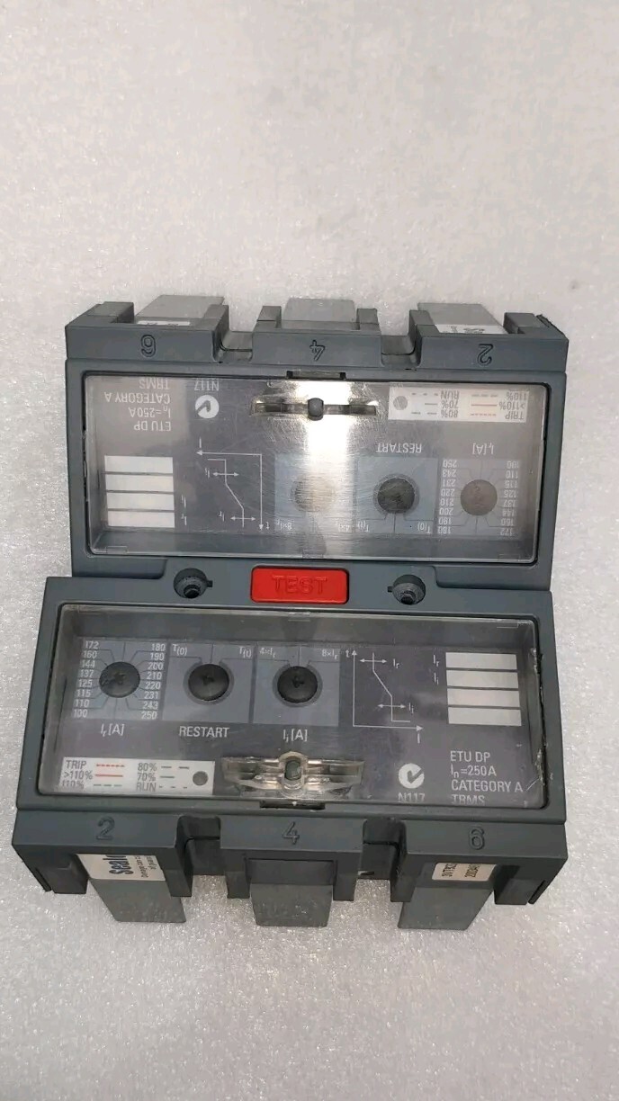 SIEMENS CIRCUIT BREAKER TRIP UNIT 3VT2 3VT9225-6AC00 250A FREE FAST SHIPPING