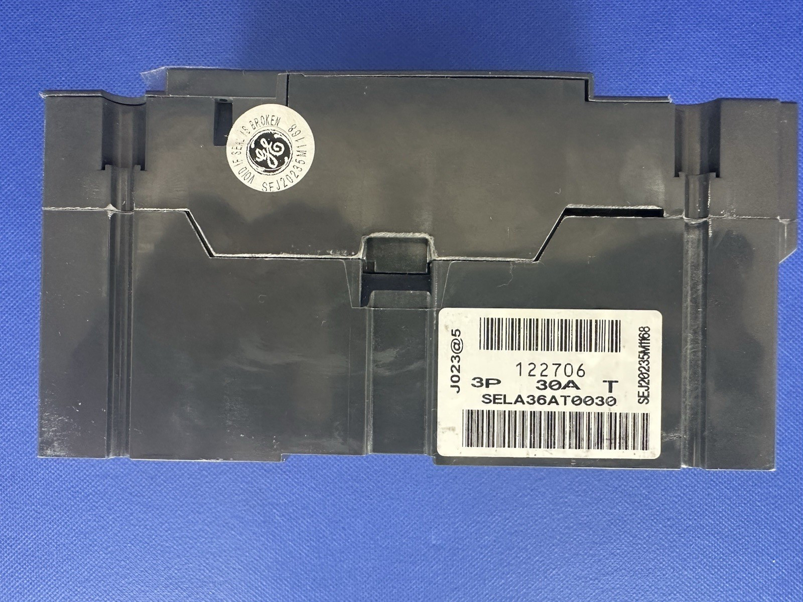GE Spectra 30A 600V Molded Case Circuit Breaker