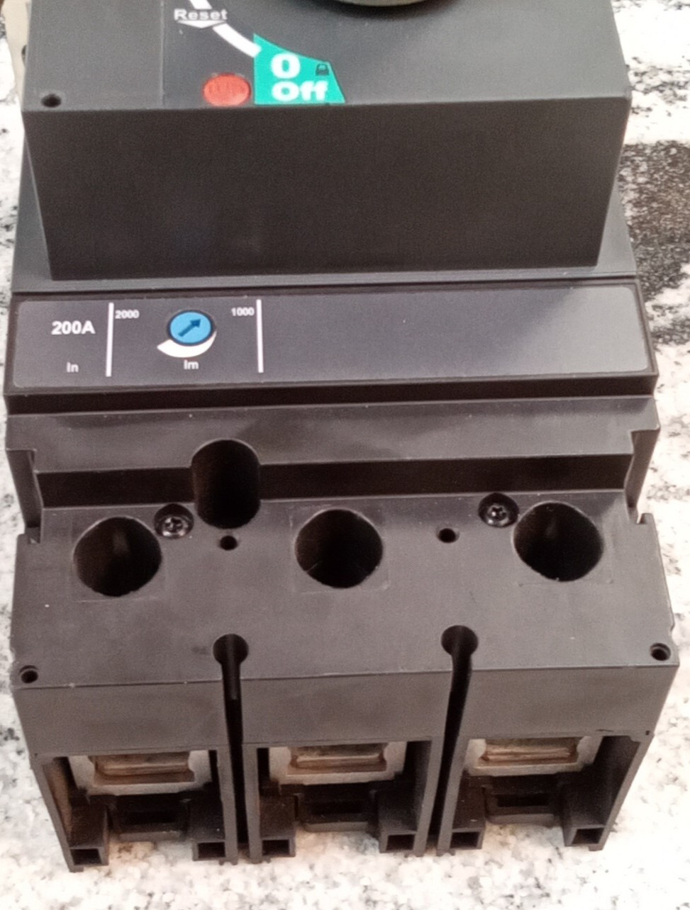 SQUARE D/JDL36200/MOLDED CASE/BREAKER/ W/ 20112050001-BTU INTERNATIONAL/NEW(38C2
