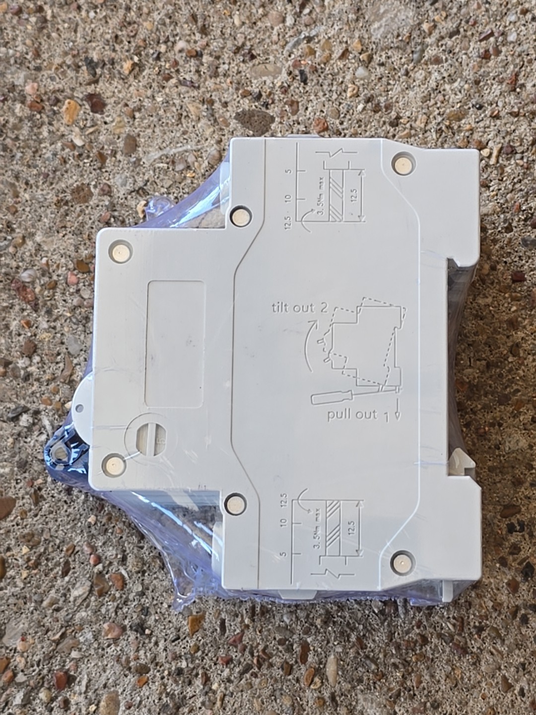 Chtaixi Circuit Breaker – DZ47NZ-63 C63 120/240v 50/60hz 2 Pole