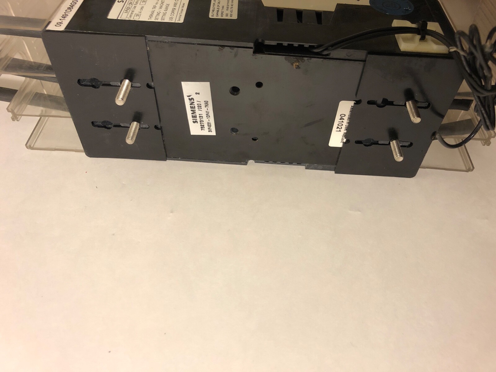 Siemens 3VF4 VDE 0660 IEC 947-2 AC 50/60Hz 3Ph Breaker 125A 600VAC 