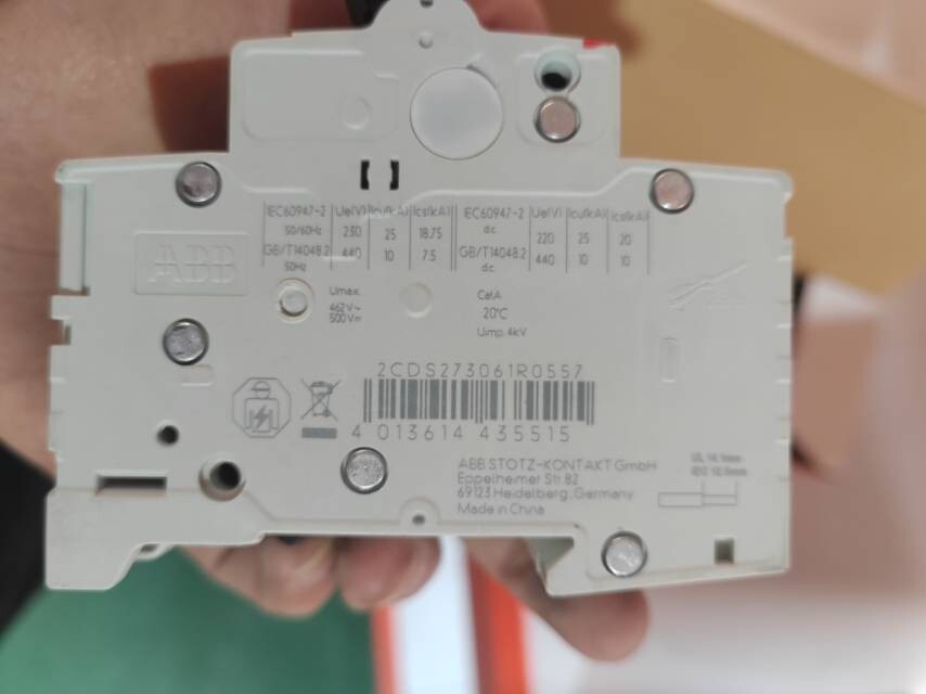 New ABB S203M-K40UC Miniature Circuit Breaker S200MUC 3P 40A 2CDS273061R0557