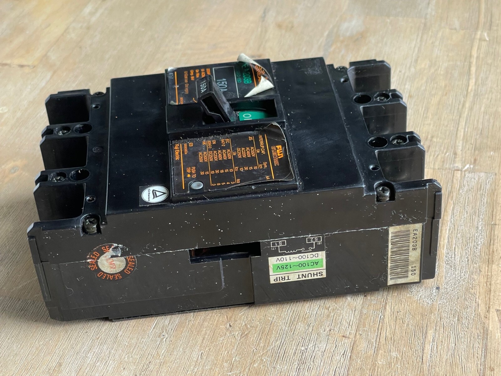 FUJI ELECTRIC EA203B BB3GEC-150 AUTO CIRCUIT BREAKER 150A 3P