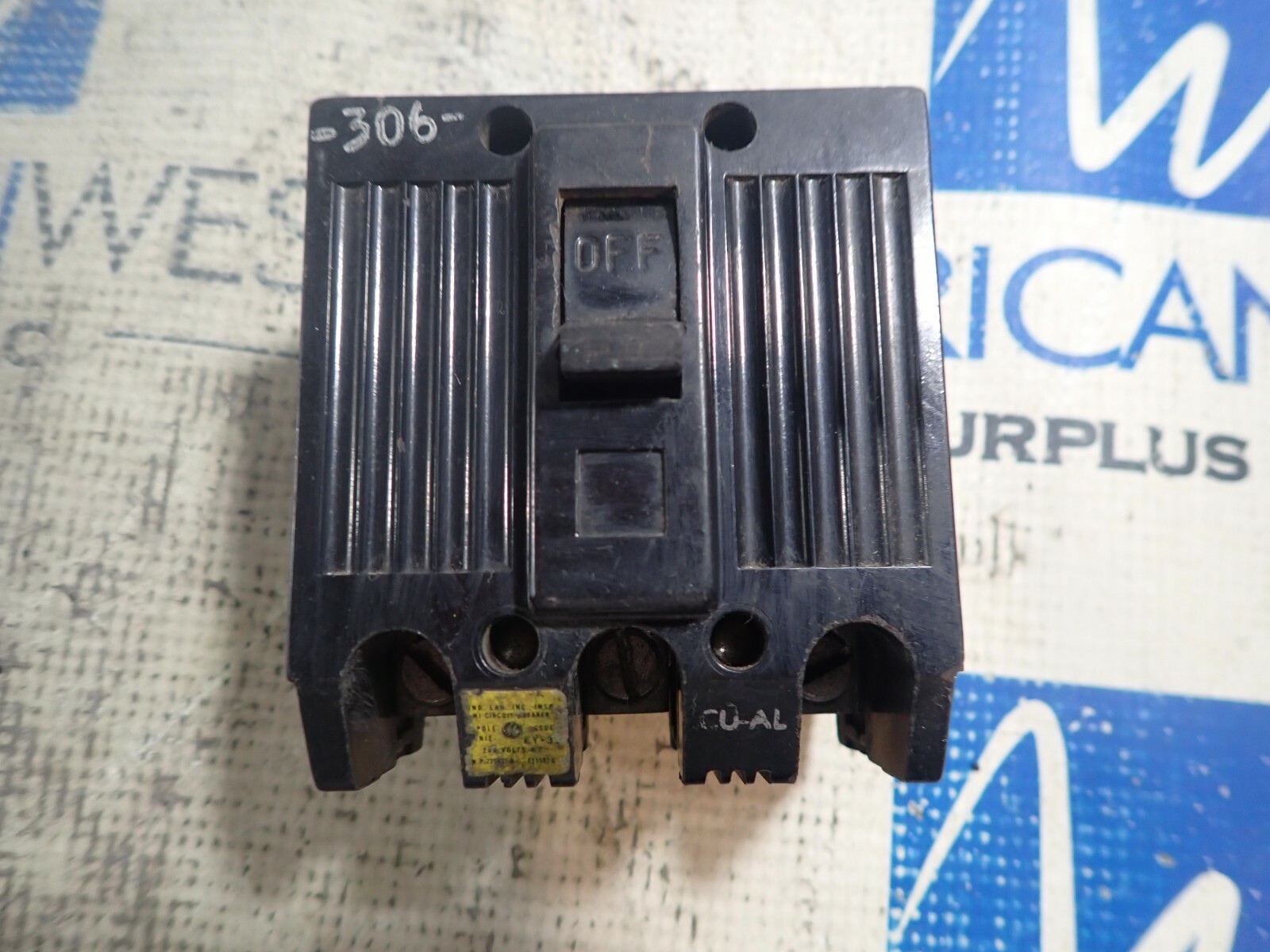 GE TQL Plug in Circuit Breaker TQL32050 50 amp 3 pole 240 volt
