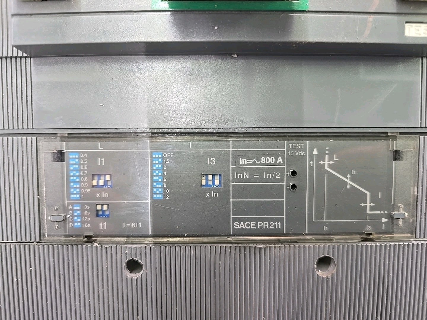 ABB S6N 800 Amp 600v Dc Breaker