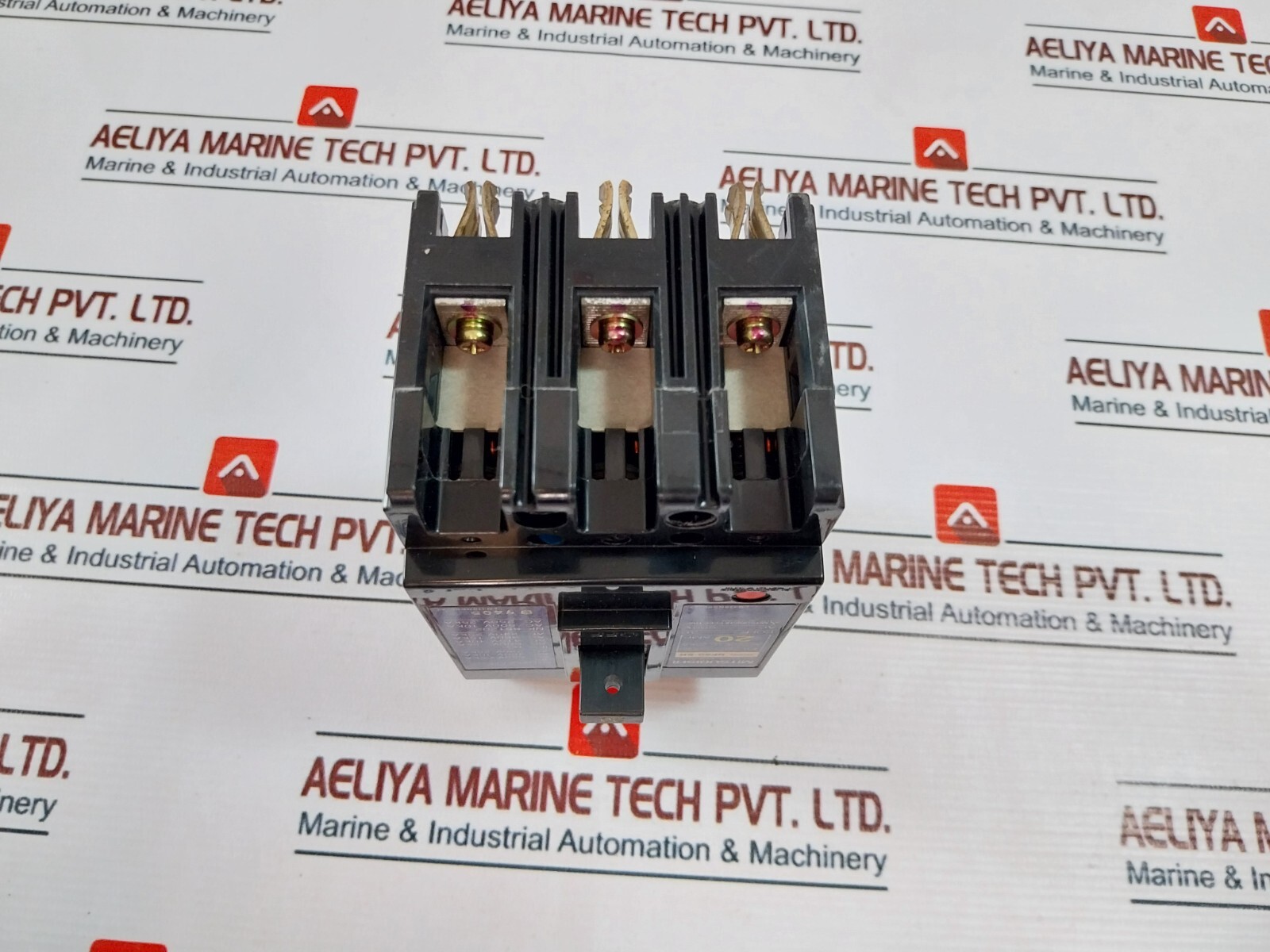 Mitsubishi Electric NF60-SH No-Fuse Breaker 20 Amp AC600V