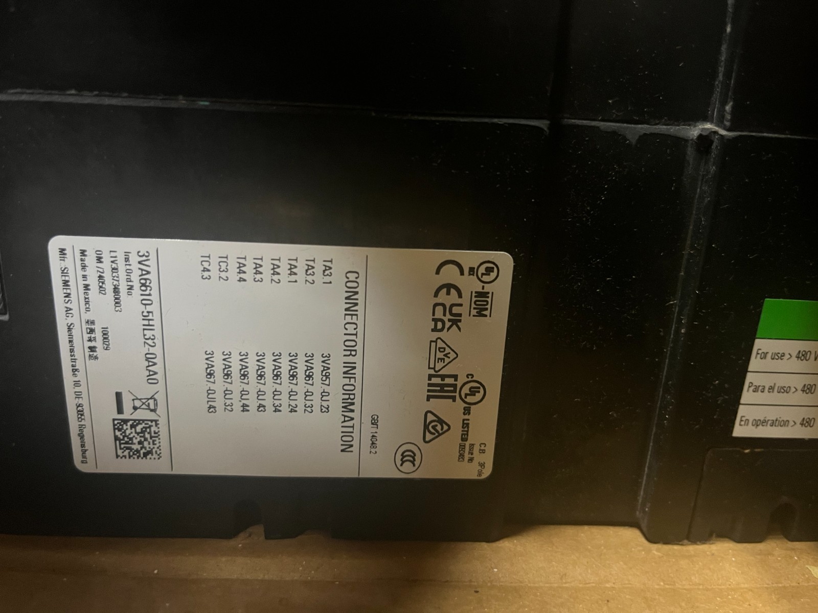 3VA6610-5HL32-0AA0 Siemens 1000a 3P Breaker (replaces old types Siemens 3B100)