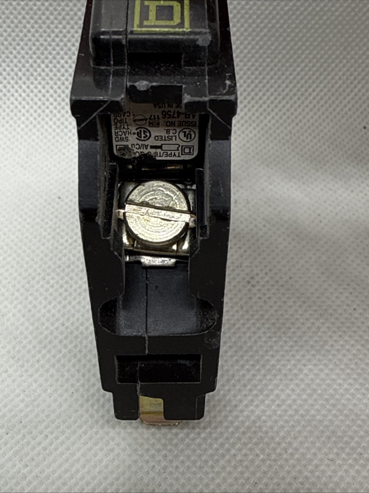 Square D QOB120Miniature Circuit Breaker 20Amp 1 Pole 120/240 VAC