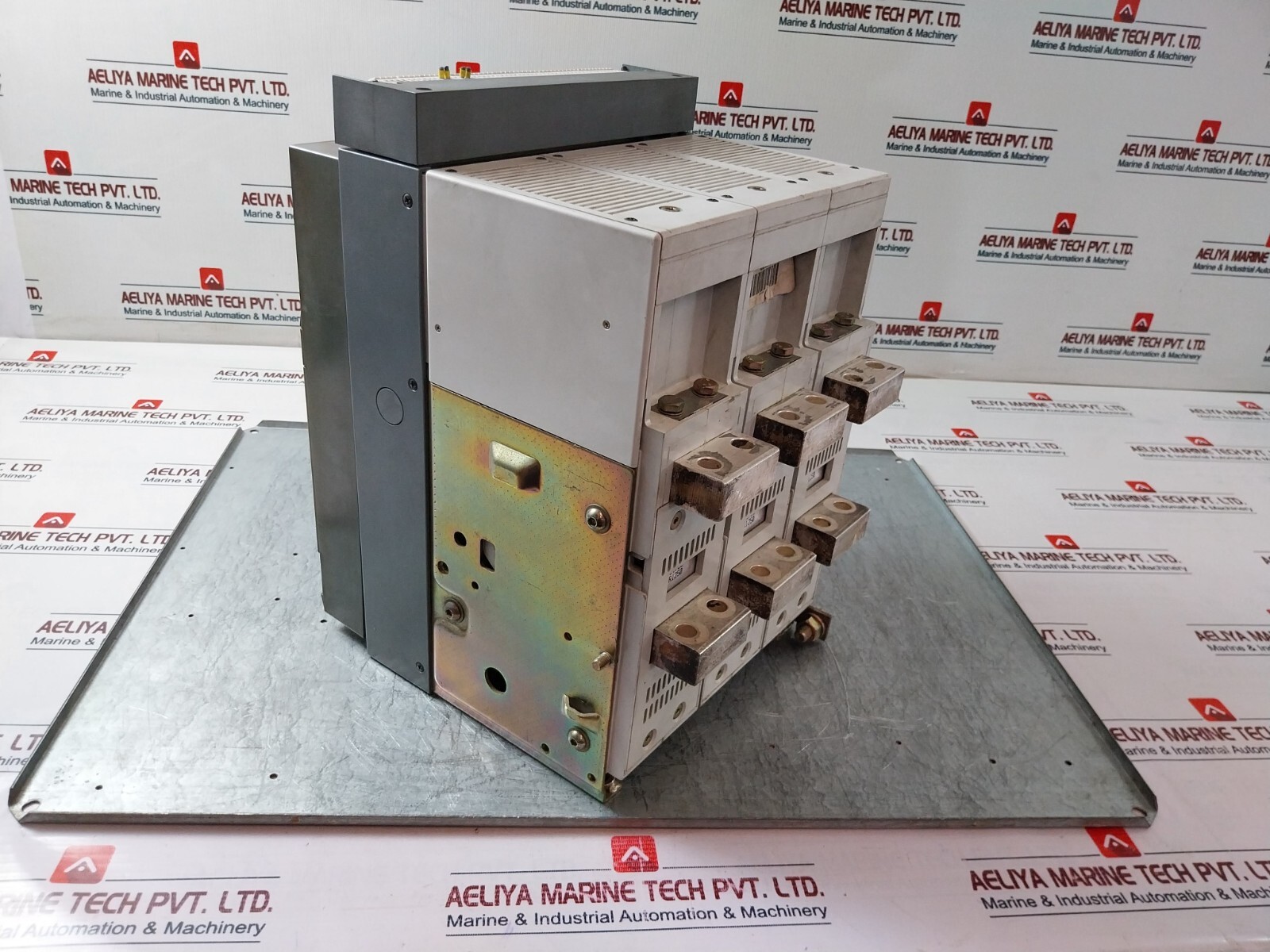 ABB SACE E2N 12 Circuit Breaker 1250A 690V 55KA X 1S 50-60 Hz