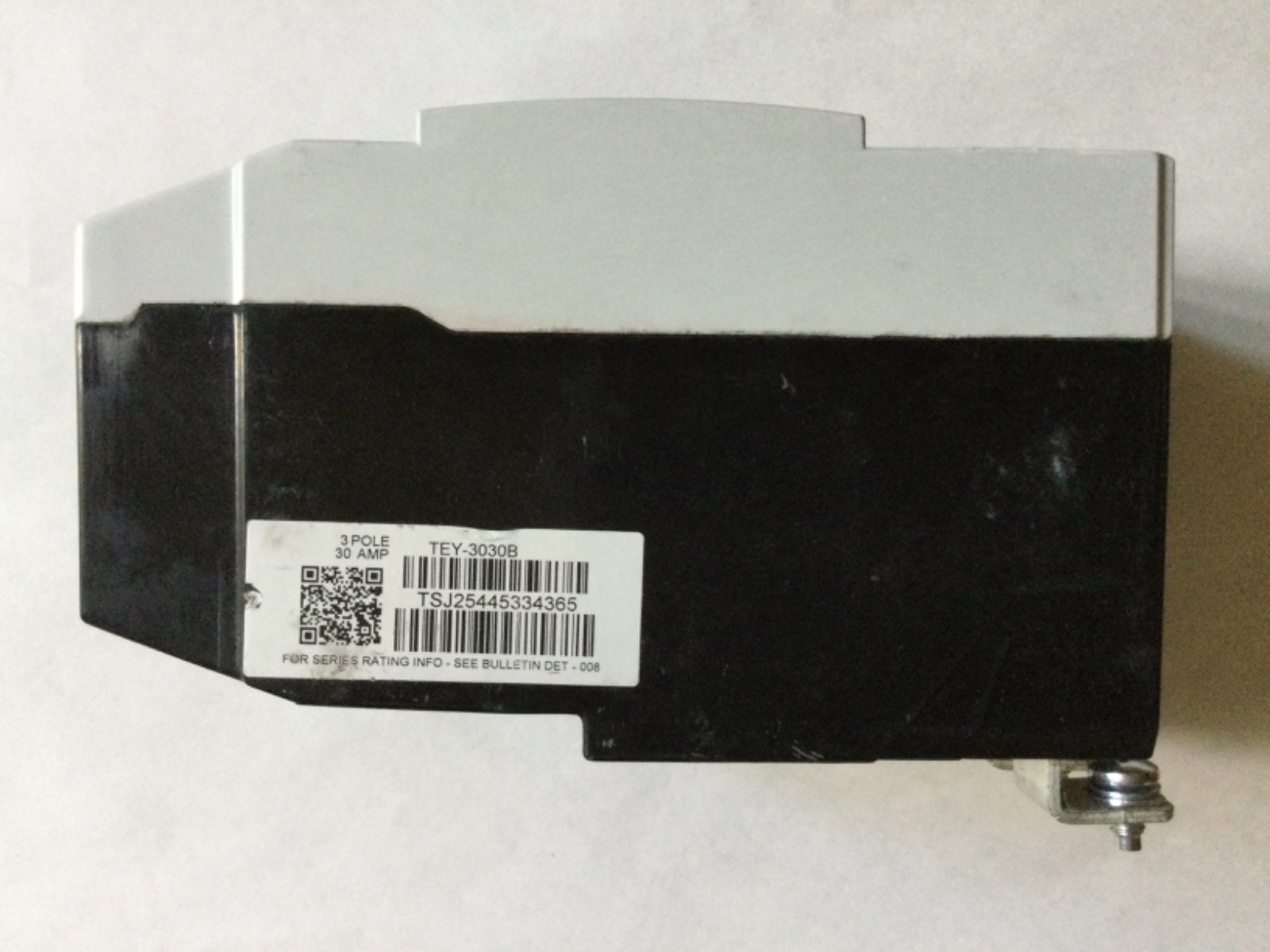 GE TEYL3030B 30 Amp 3 Pole 480V Circuit Breaker 30A 3P Bolt-on 65kA
