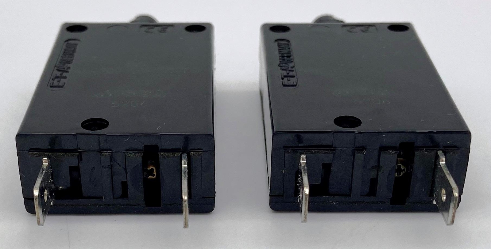 Qty 2, E-T-A 45-700-IG1-P10-DD Resettable 5A Circuit Breakers, 250VAC, 28VDC ETA