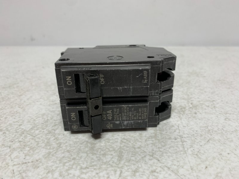 GE THQL2140 Circuit Breaker 40A 120/240V 2-Pole
