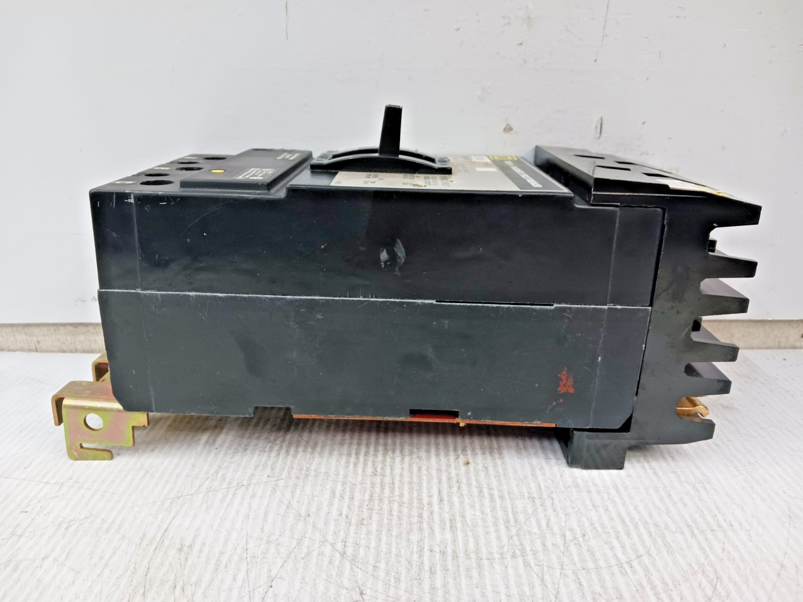 Square D 200 Amp I-Line Circuit Breaker 3 Pole 600 VAC / 250 VDC KA36200
