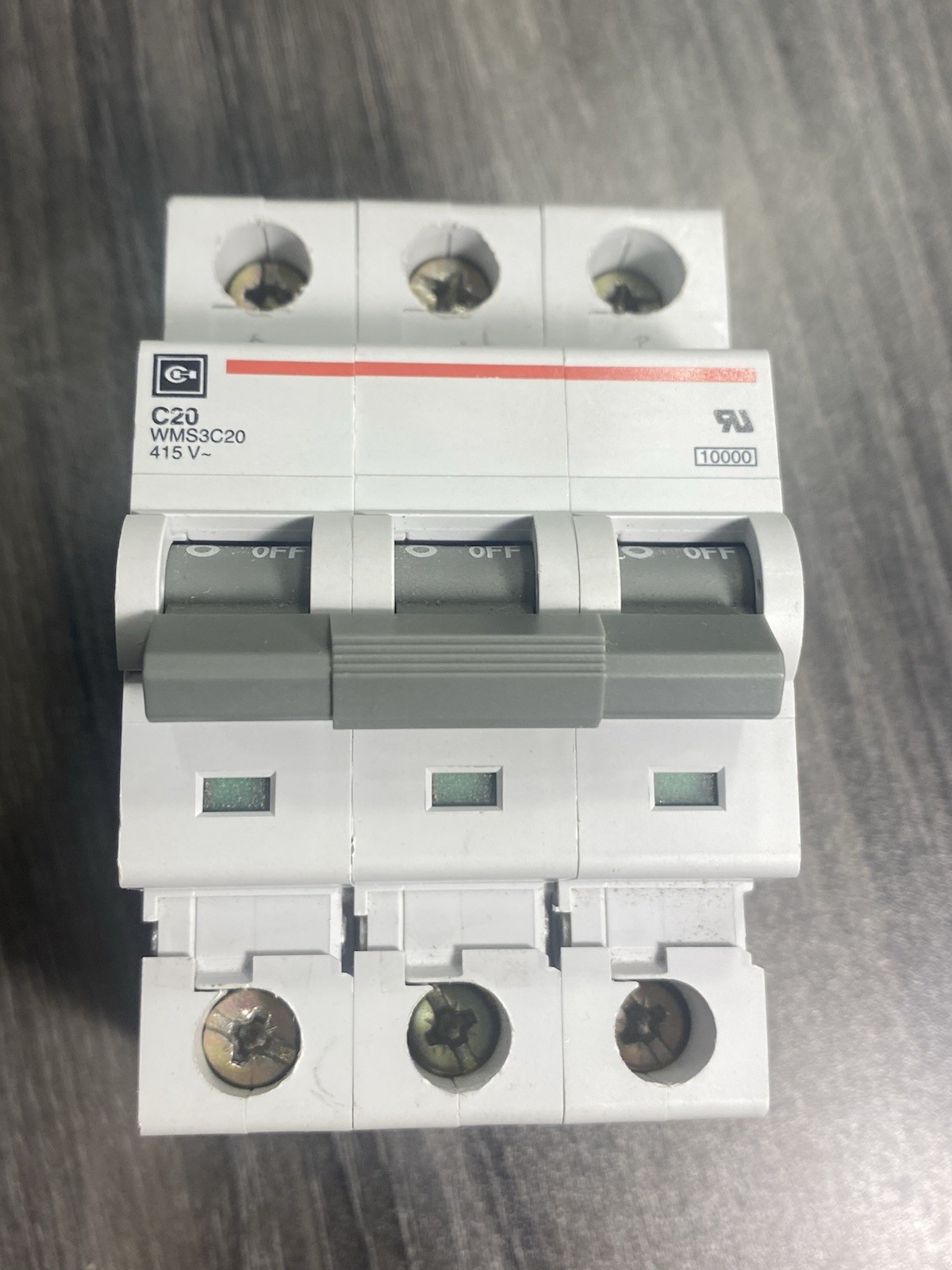 Eaton Cutler-Hammer C20 WMS3C20 3-Pole 20A Circuit Breaker 415V C-Curve – USA