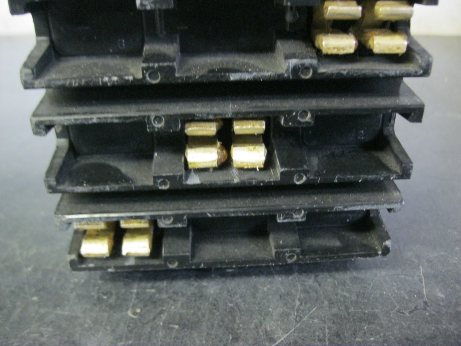 SQUARE D KC34225 225 amp 3 pole 65kA@ 480 V, I line Circuit Breaker molded case