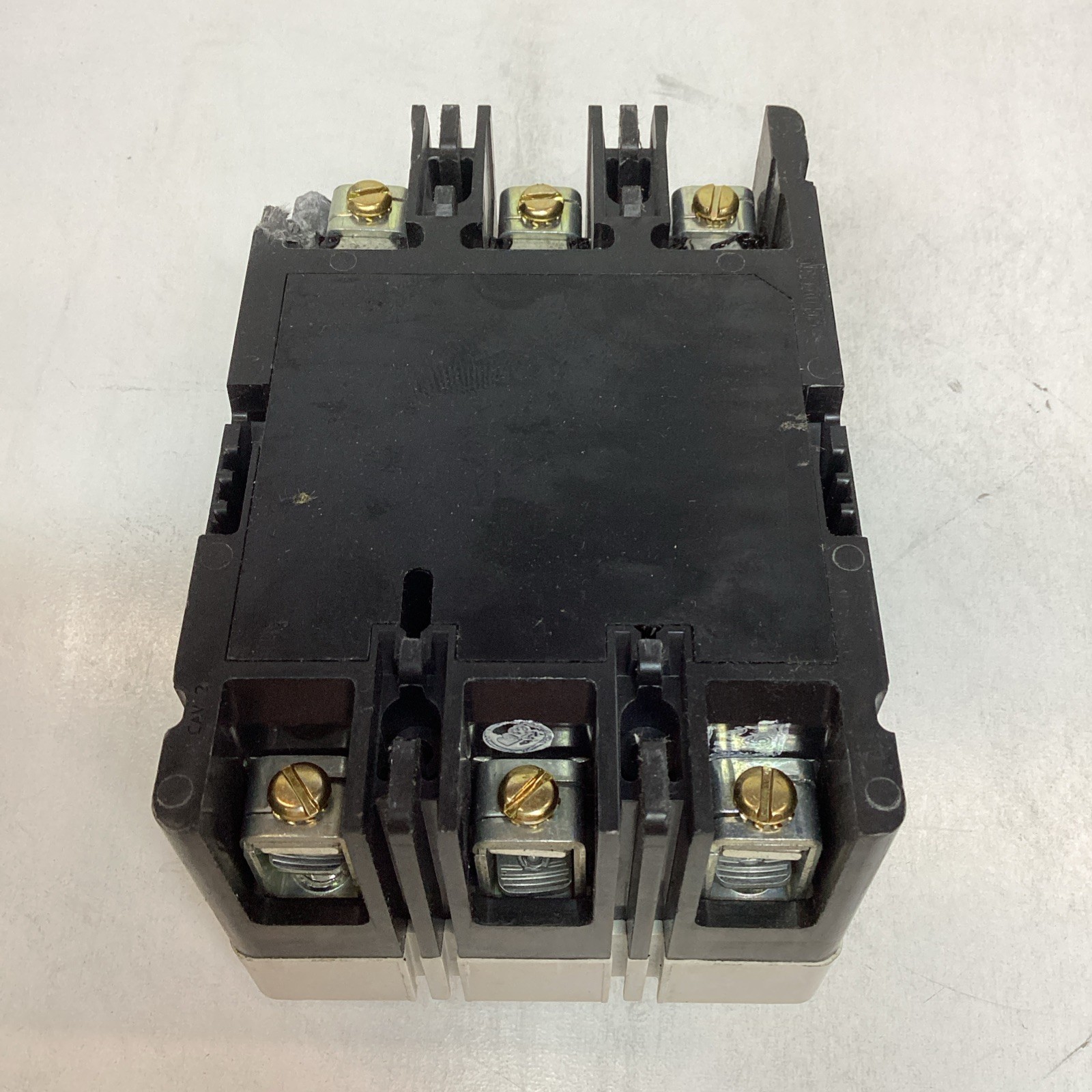 Eaton HMCPS030H1C Molded Case Circuit Breaker Feed Thru 30Amp 3 Pole 600 Vault