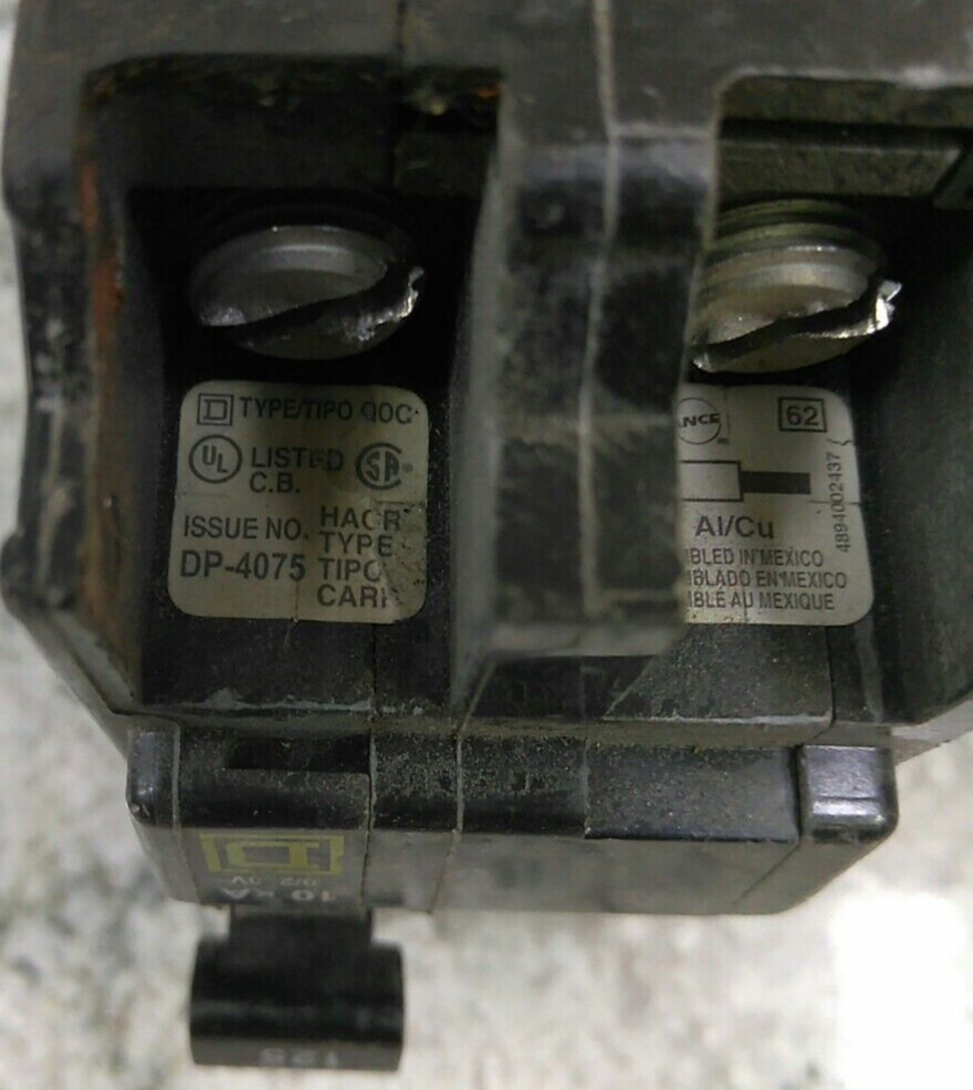 Square D/BREAKER/ QO2125/ 2 P/ 125A/ 120/240V / QOC Plug In NEW STYLE/USE(33C3UP