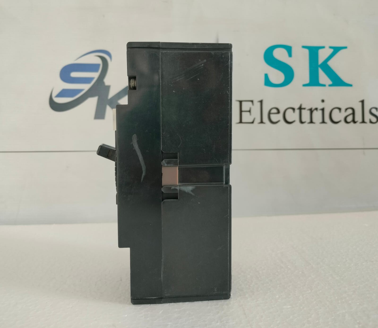 TERASAKI TEMBREAK XS100NB 50~60Hz 100A 2Pole CIRCUIT BREAKER