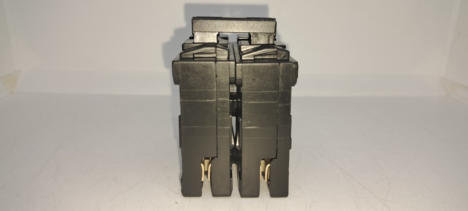 Siemens ITE Q245 45 Amp 2 Pole 120/240V Type QP Circuit Breaker NEW
