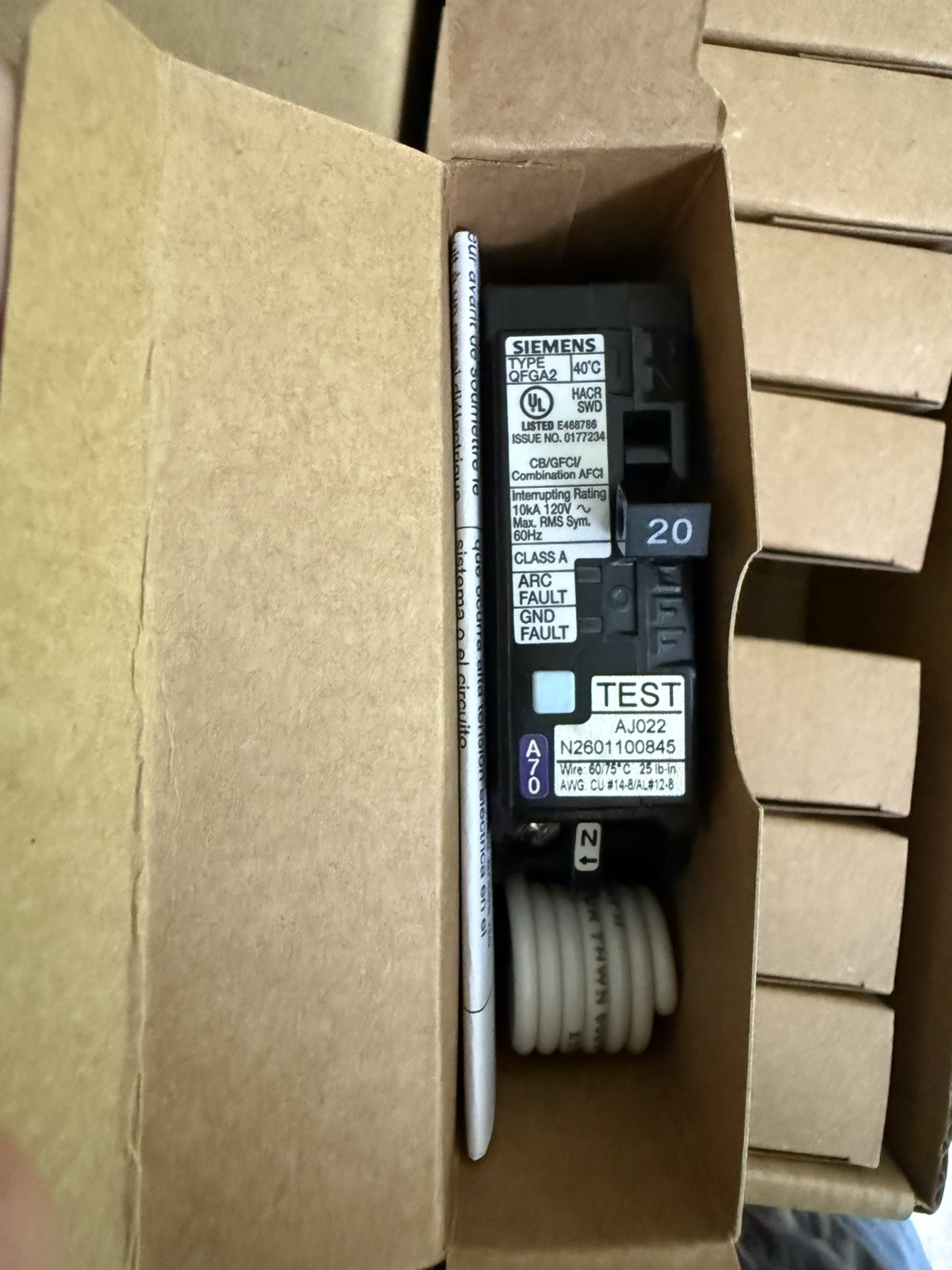 Lot of 50 SIEMENS Q120DF 20A DUAL FUNCTION AFCI/GFCI (WITH PIGTAIL WIRE) NEW