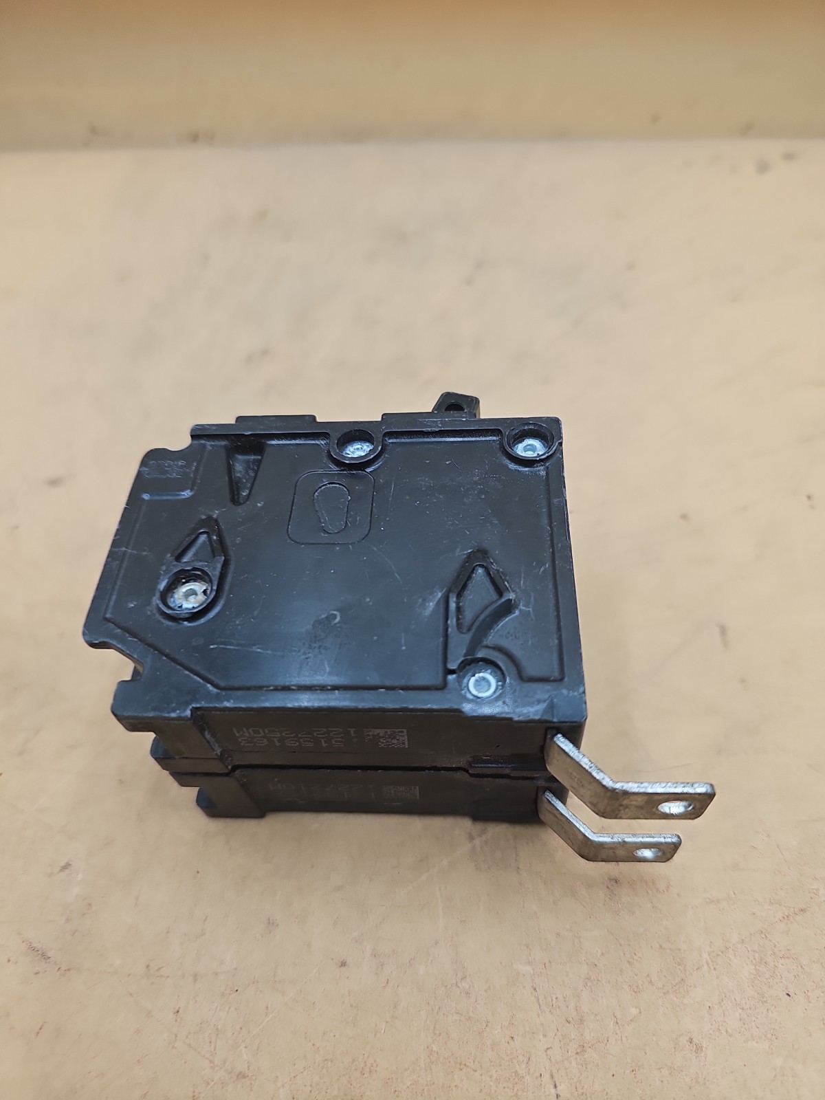 Siemens ITE B230H 2 Pole 30 Amp Type BLH Bolt On Circuit Breaker