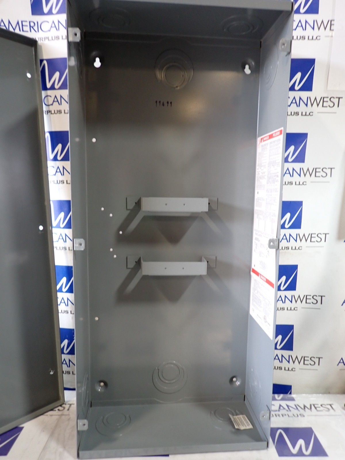Square D J250S 250 amp J Frame 600 volt Circuit Breaker Enclosure INDOOR ECB586