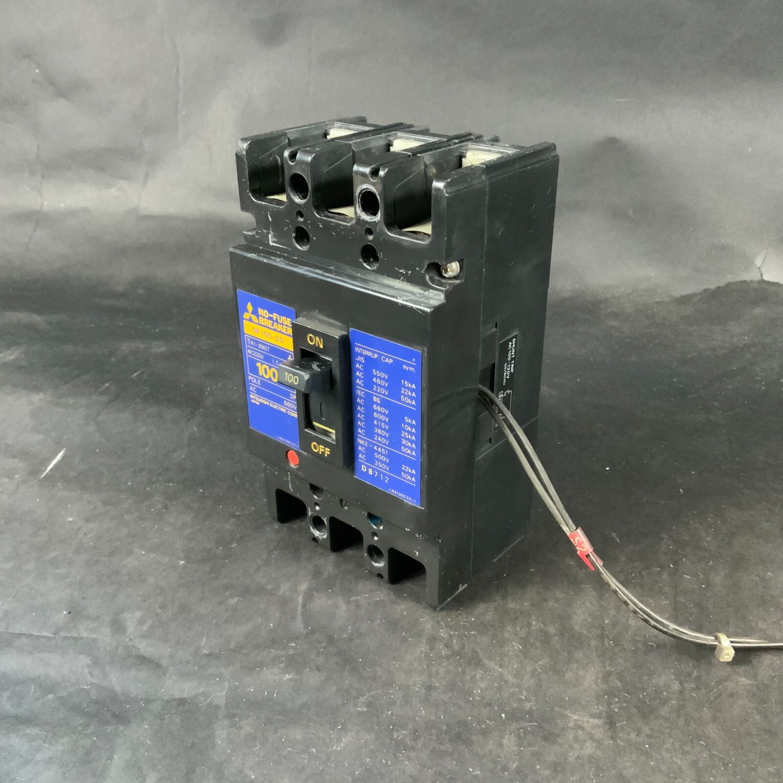 MITSUBISHI NF100-SS 100A NO-FUSE BREAKER ($40 OBO)