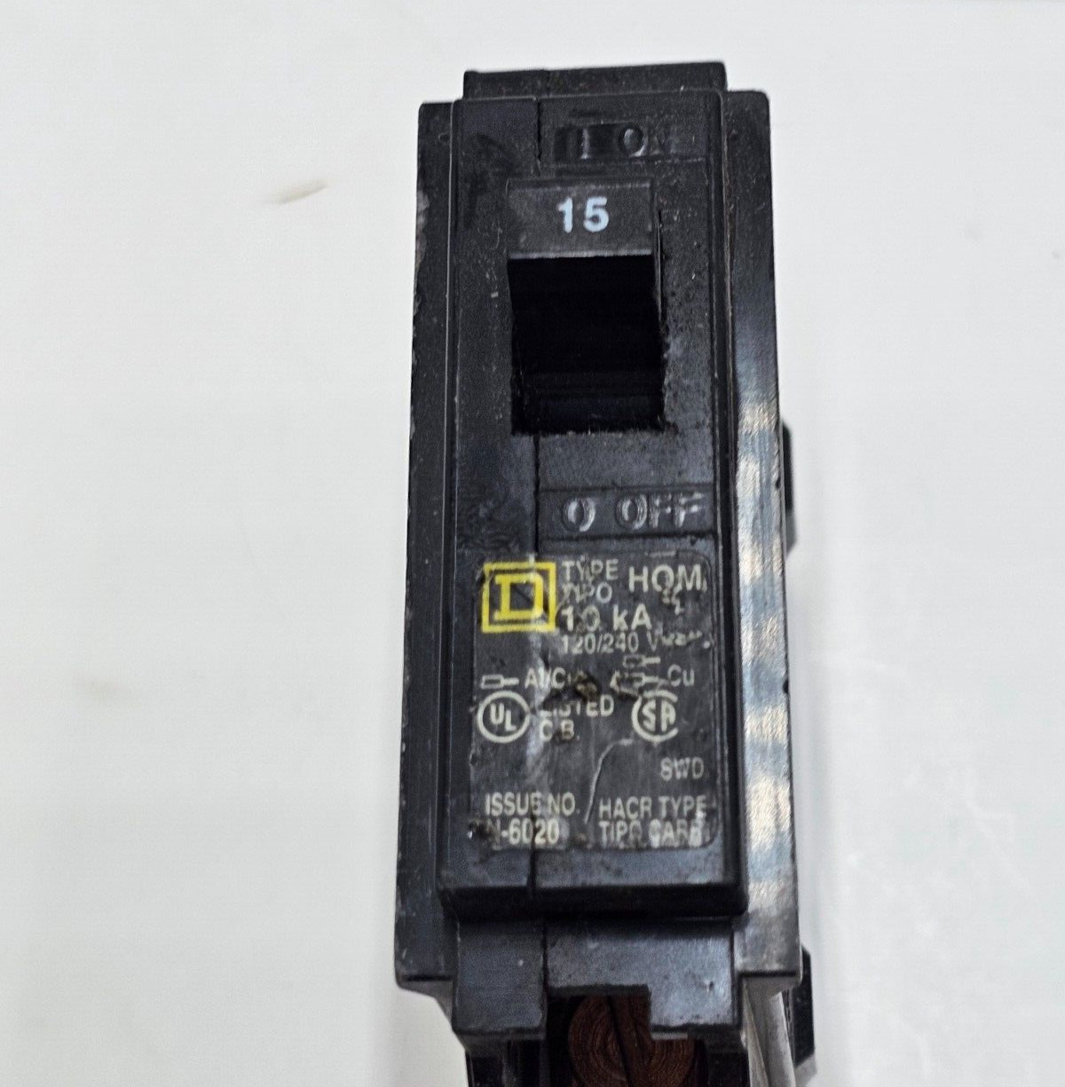 Square D HOM 10KA 120/240V 50/60 Hz Single Pole Circuit Breaker 15 Amp