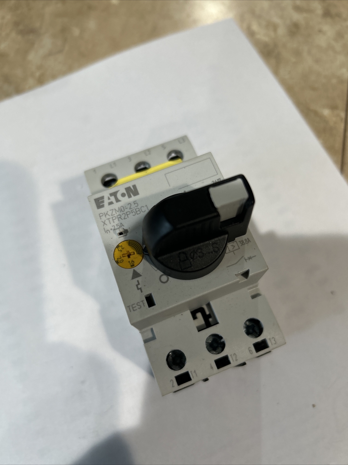 New Eaton PKZM0-2.5 IEC Motor Circuit Breaker 1.6-2.5A XTPR2P5BC1 NL