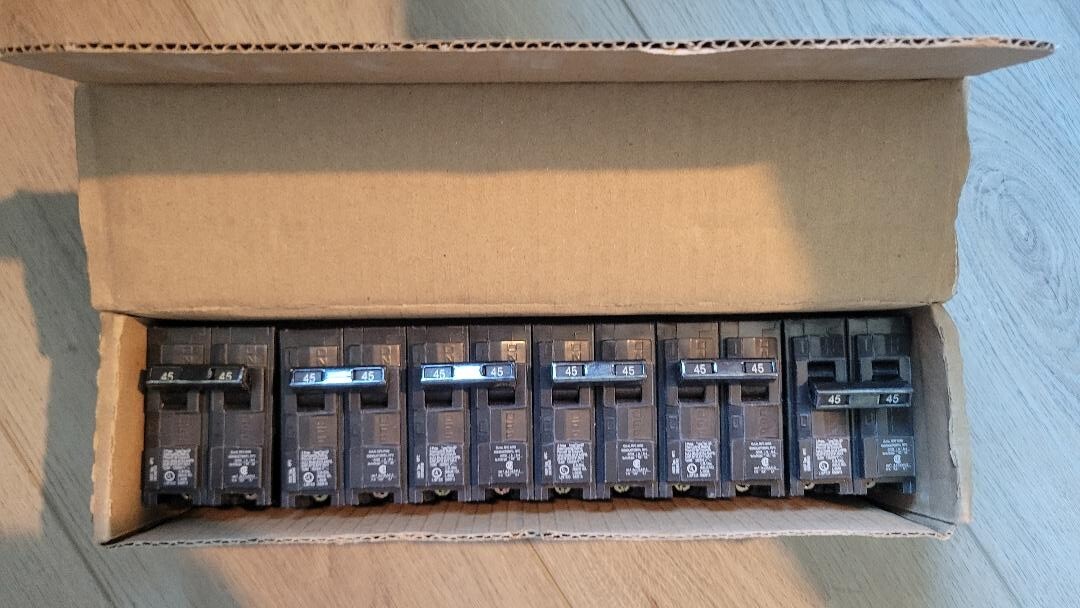 Siemens Q245 45 Amp Double-Pole Type QP Circuit Breaker