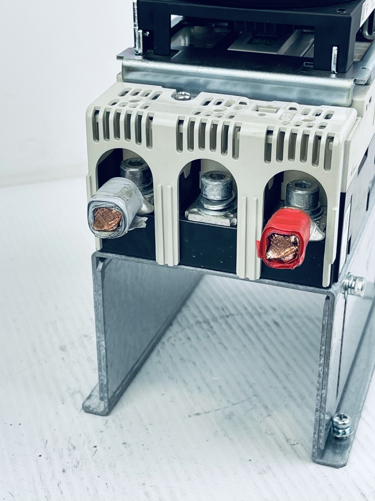 3 Pole Circuit Breaker NV250CV with Rotary Switch F-2SV Assembly