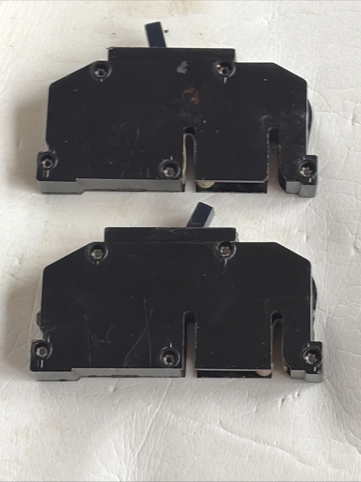 Zinsco Magnetrip T50 50 Amp 1 Pole Feed-thru Breaker 50A 1P Type T Black T150