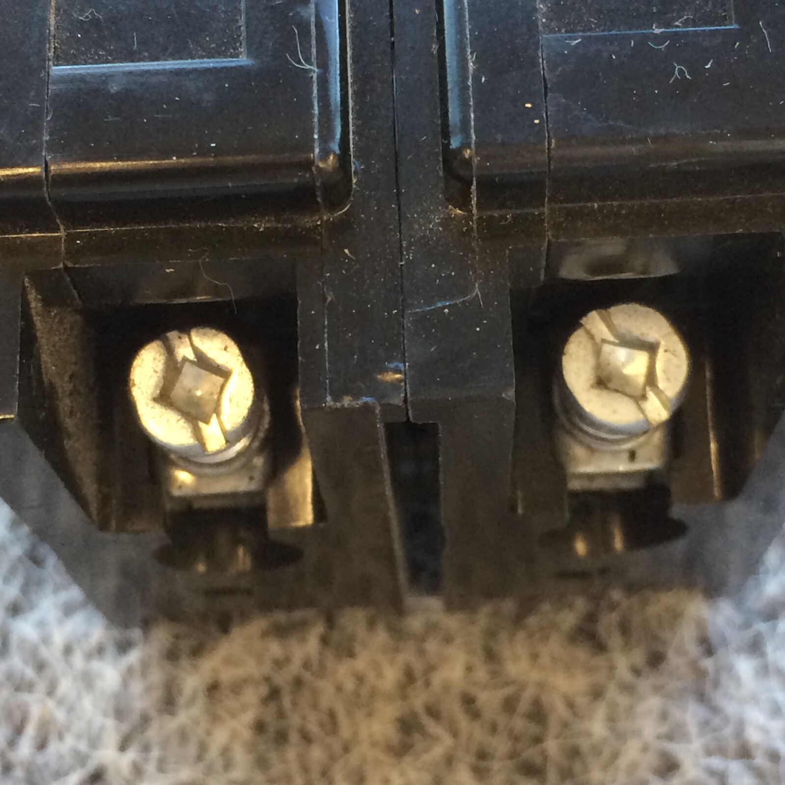 Eaton Cutler Hammer QBHW2020 20 Amp 2 Pole Circuit Breaker Bolt On Quicklag