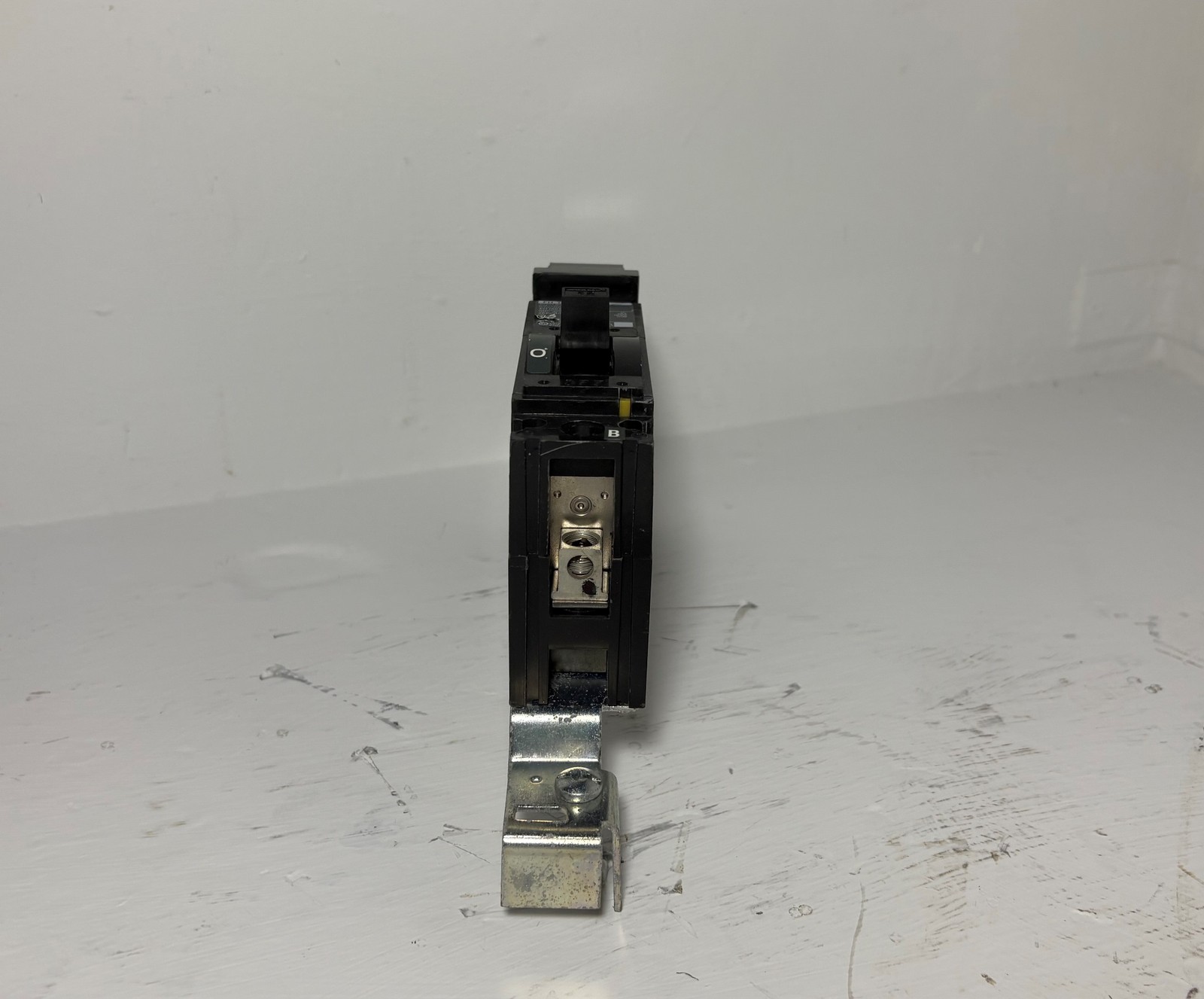 Square-D I-Line FH16015B 15A Circuit Breaker Green Label 277V FA 1 Pole 15 Amp