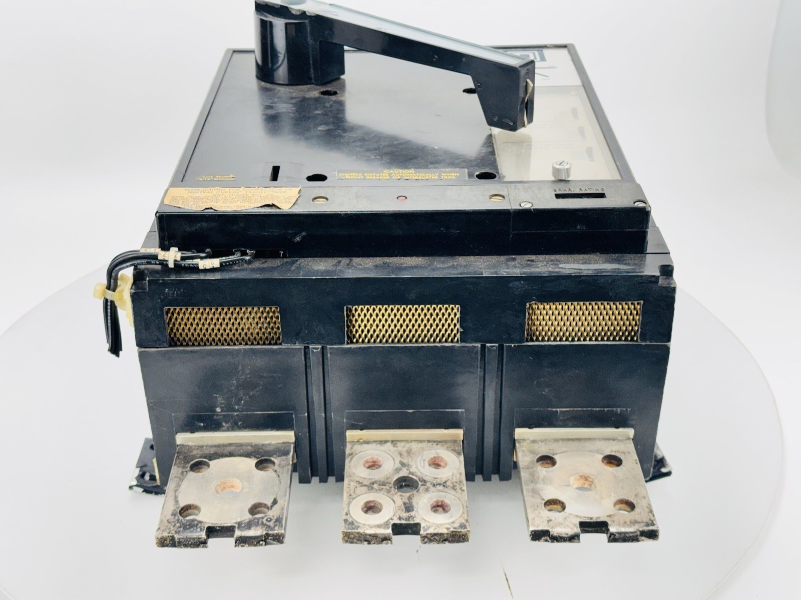 Square D Circuit Breaker PEF1636 1600 Amp 600 Volt 3 Pole Ground Fault
