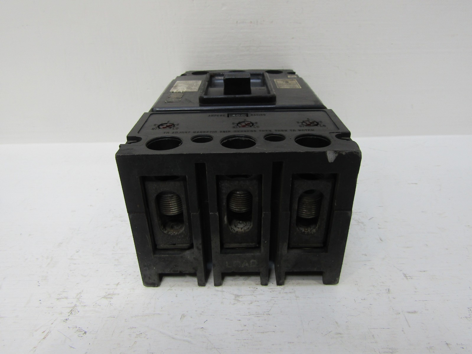Cutler Hammer LB3400 400 Amp 600V 3-Pole Breaker 400A Trip 3P 250VDC Chipped