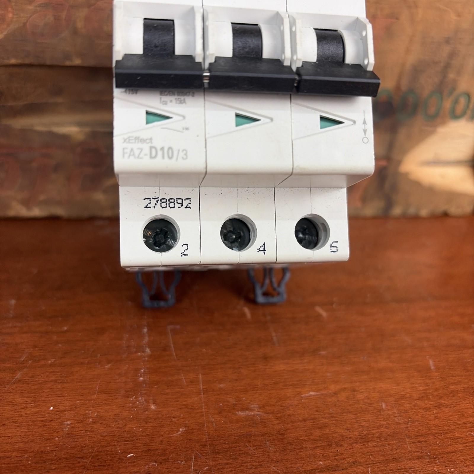 EATON,FAZ-D10/3-RT,CIRCUIT BREAKER 10A 480Y/277V 3P