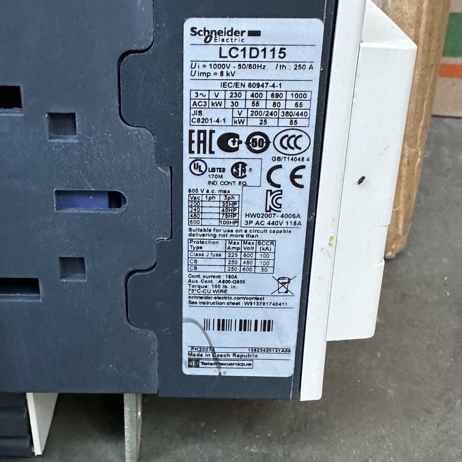 NEW OPEN BOX Schneider LC1 D115BD 3P 115A 24VDC Coil Contactor 75HP 460V