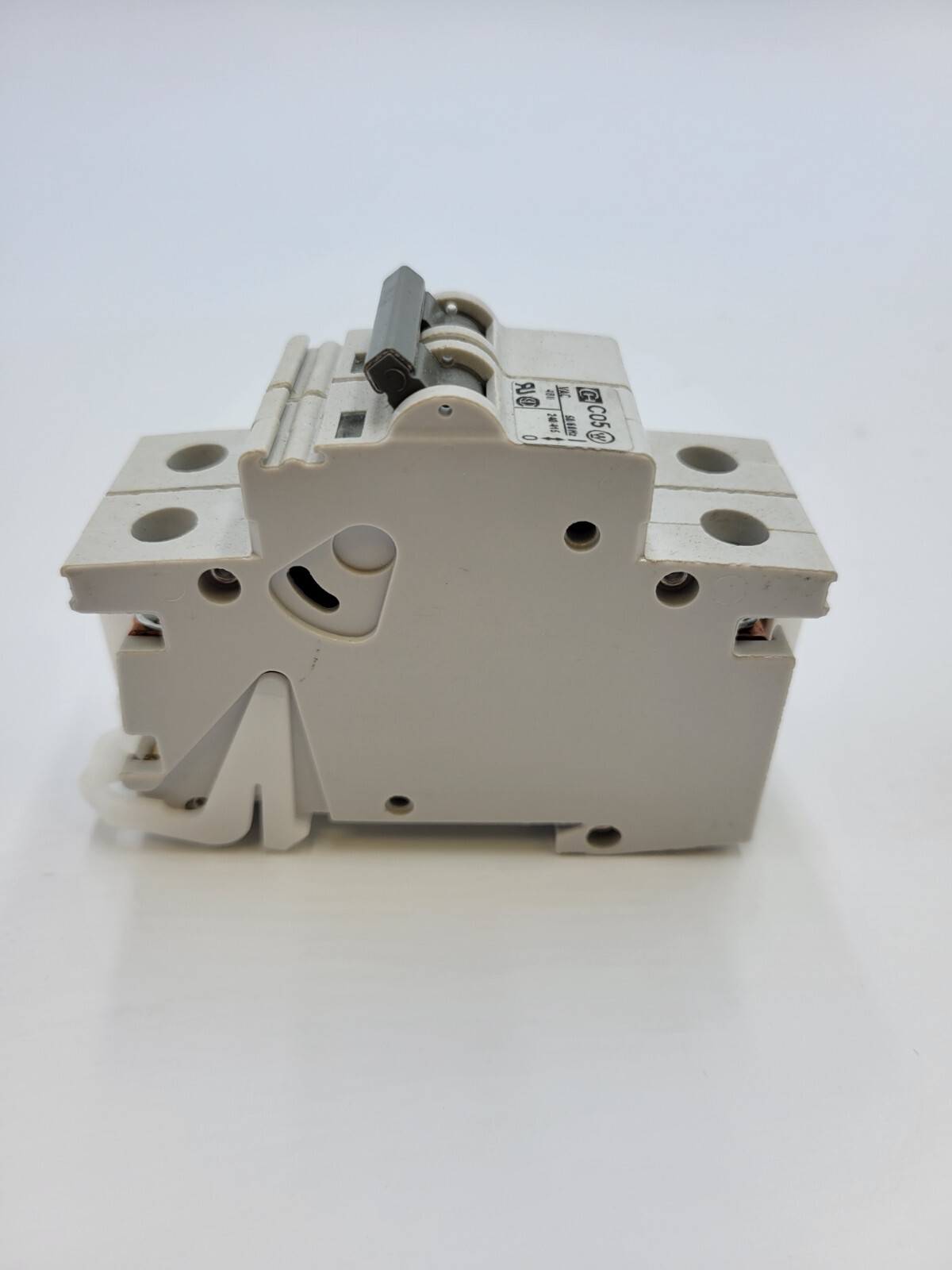 Cutler-Hammer SPCL2C00 Mini Circuit Breaker 0.5A 2P 480V Din Rail .5 Amp 2 Pole
