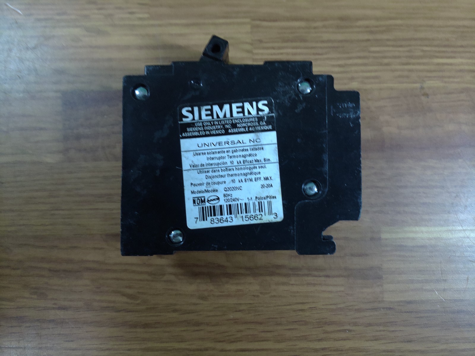 Siemens Q2020NC 20A Tandem Circuit Breaker