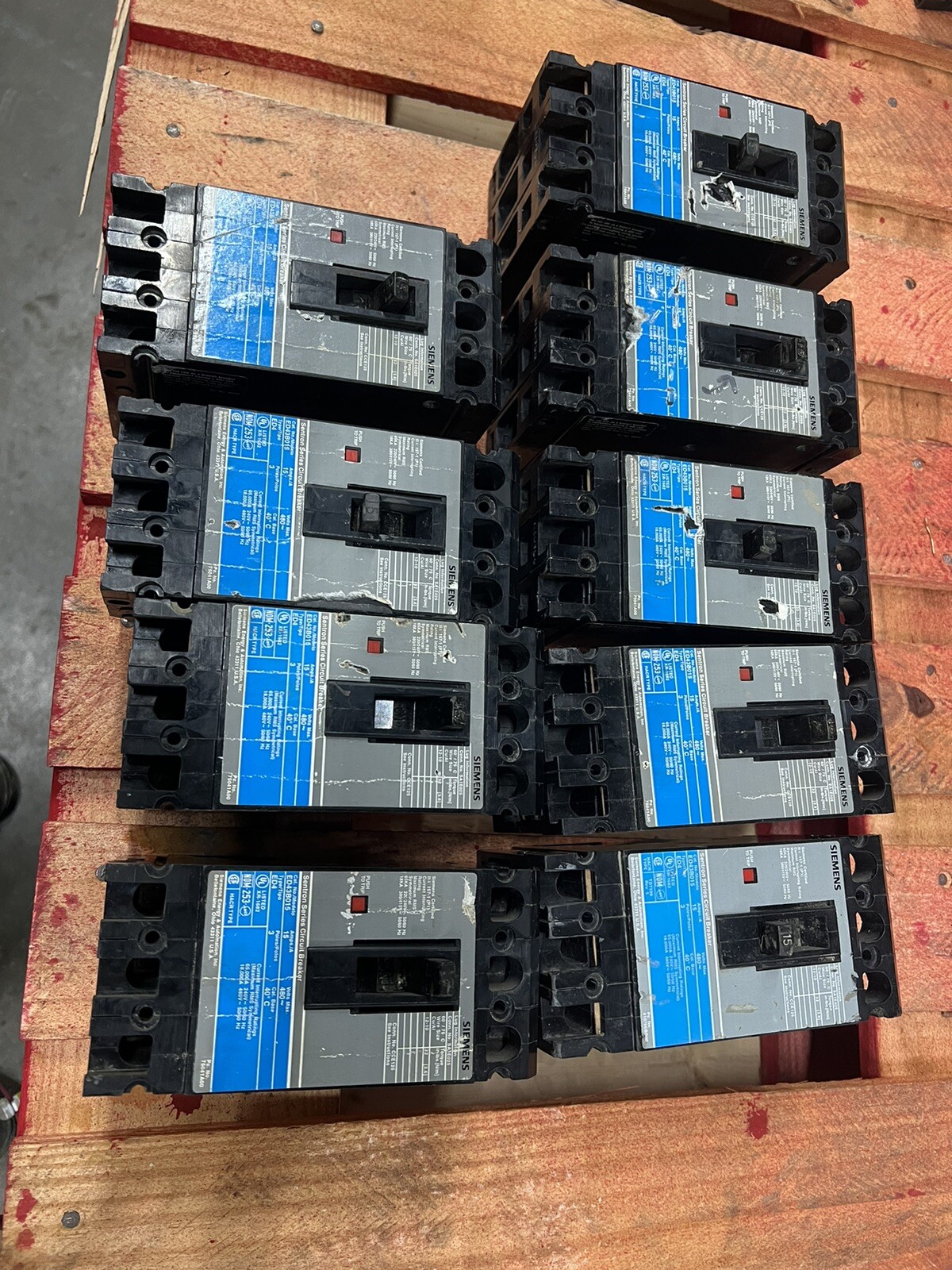 Siemens ED43B015 15 Amp 3 Pole 480 V Circuit Breaker Used 1 Breaker