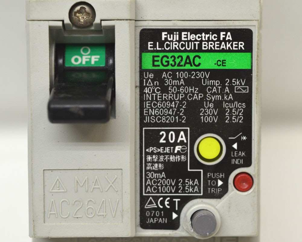 (Lot of 5) Fuji EG32AC 20-Amp Electric FA E.L. Circuit Breaker 2-Pole Trip 240V