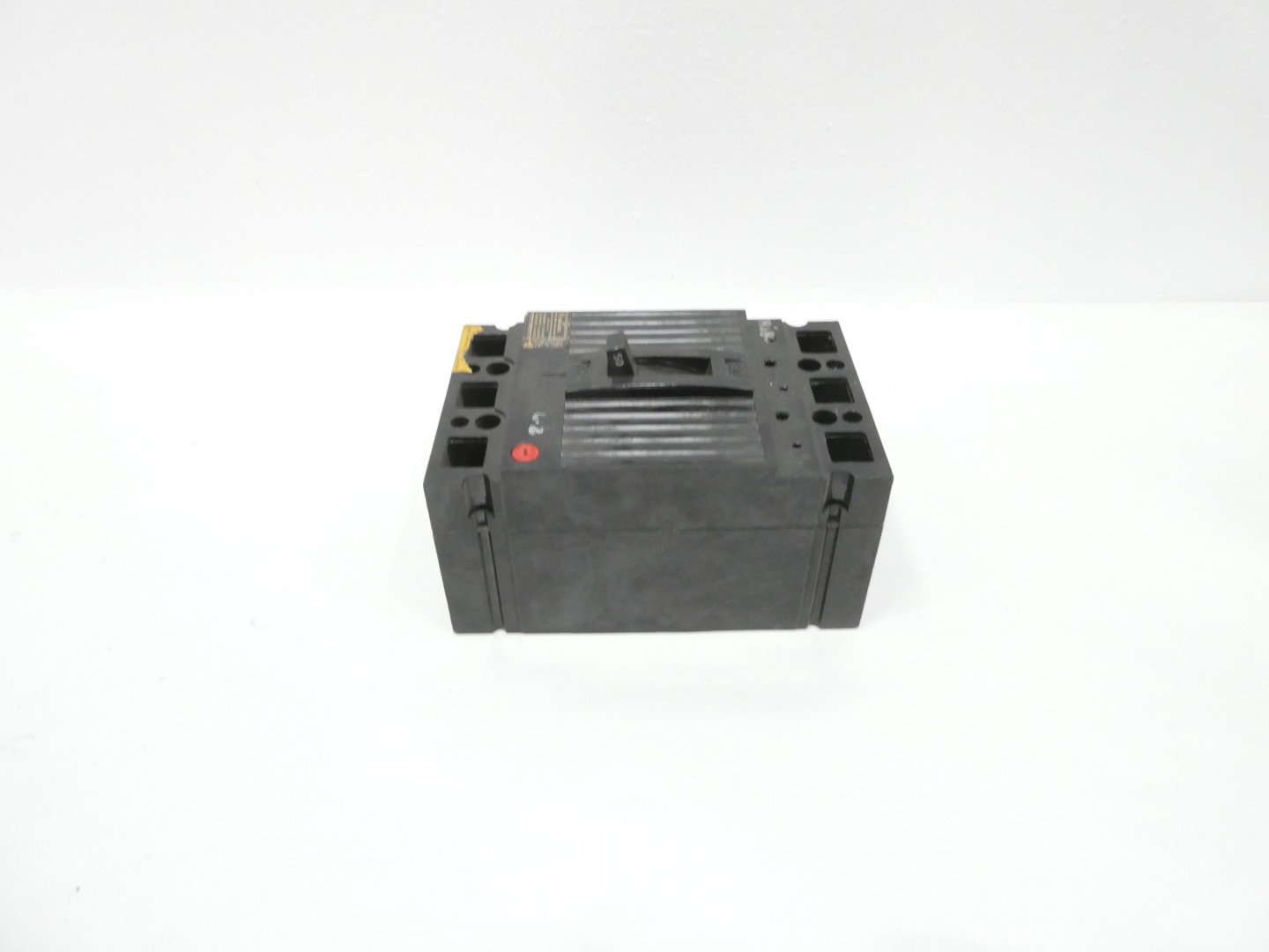 General Electric Ge TED136050 Molded Case Circuit Breaker 240/480/600v-ac 3p 50a