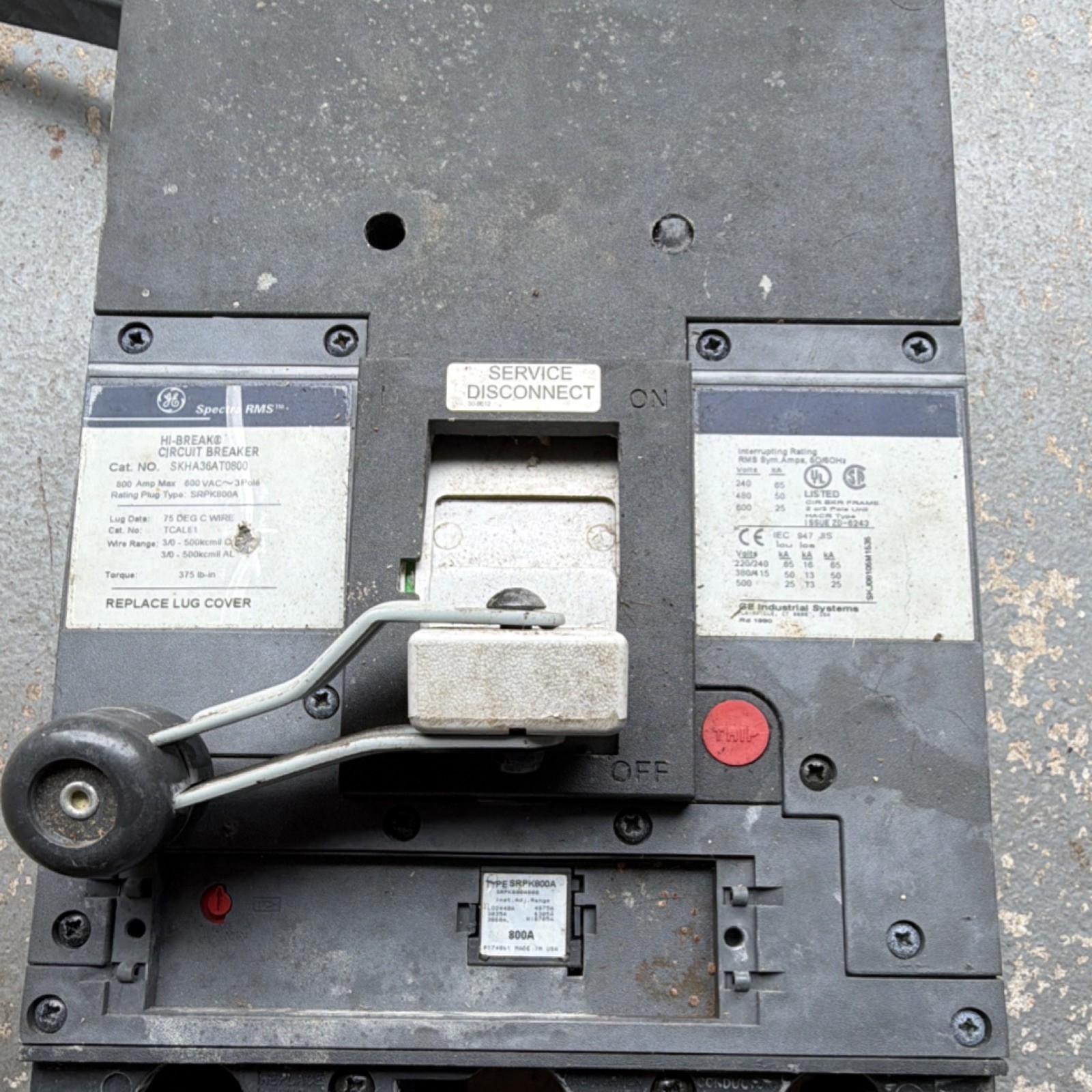 GE Spectra RMS 3-Pole Circuit Breaker 1200A Max 600VAC SKLA36AT1200