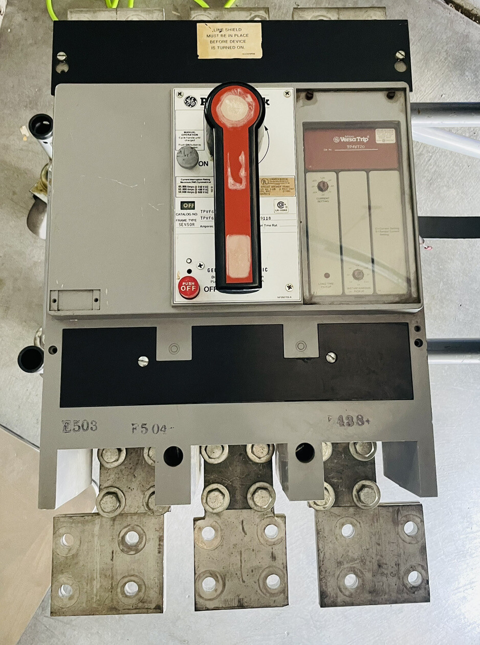 GE TPVF6620 2000A POWER BREAK CIRCUIT BREAKER, 0382A
