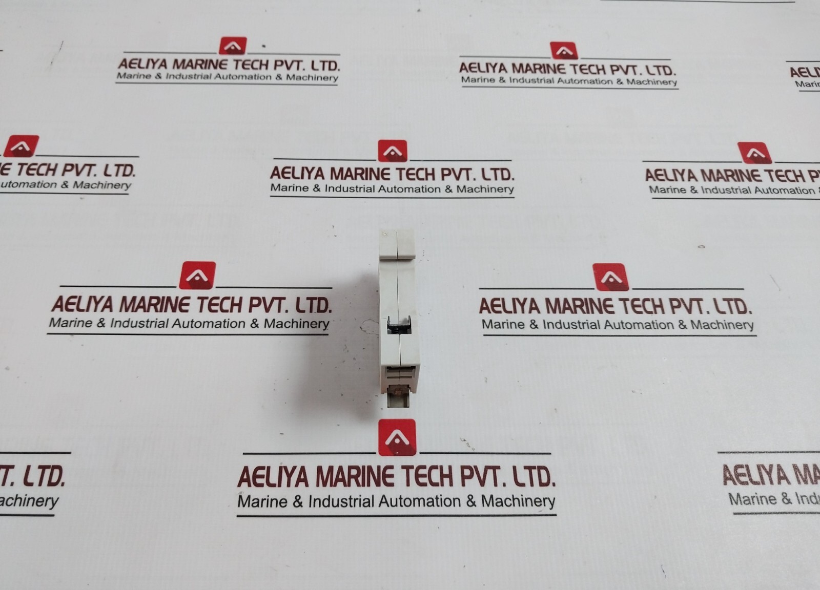 SIEMENS 5 SN 1 Miniature Circuit Breaker G2A 220/380V- 240/415V-