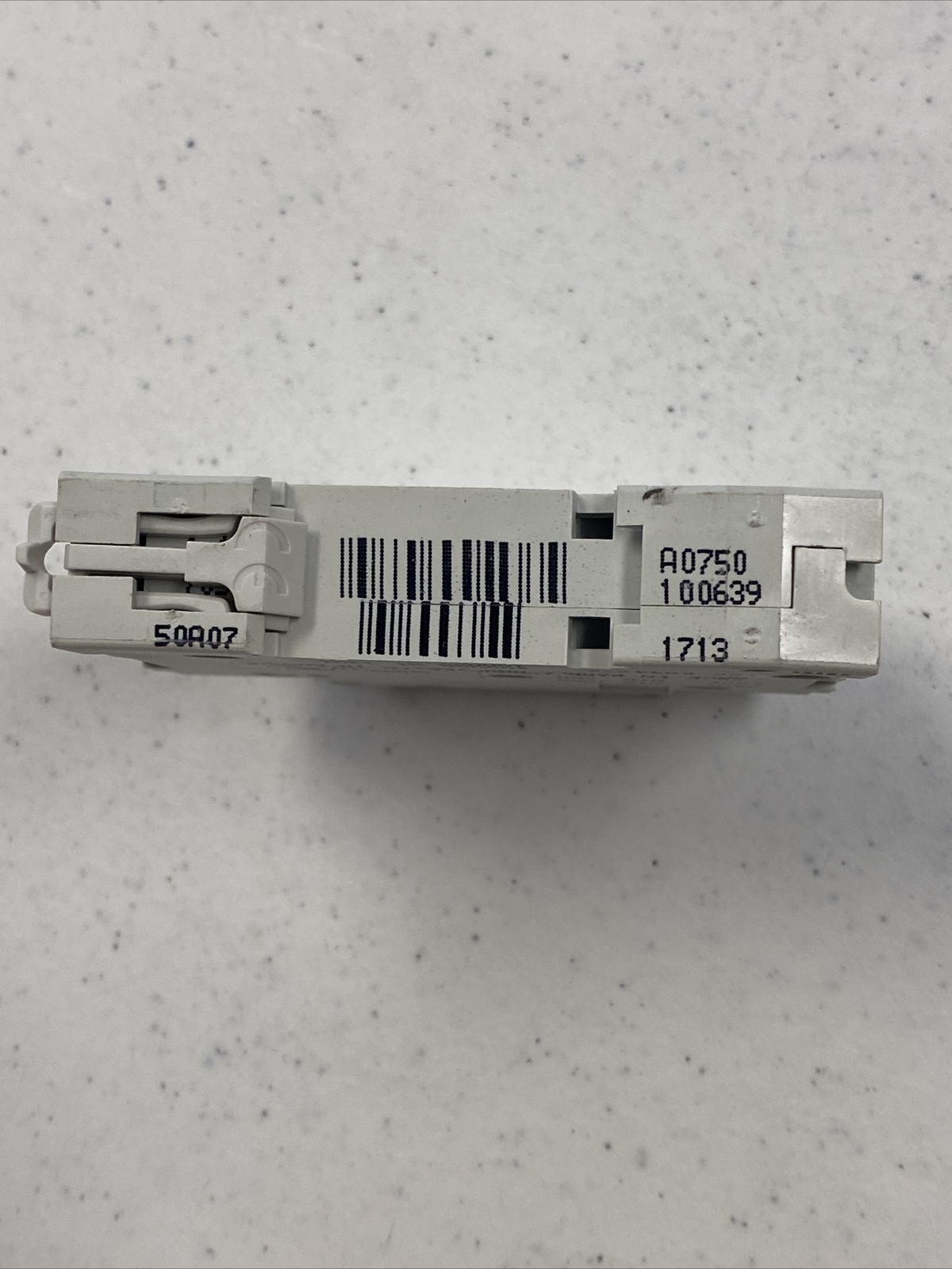 NEW, SQUARE D SCHNEIDER ELECTRIC MG 24501 MINI SUPPLEMENTARY PROTECTOR C60