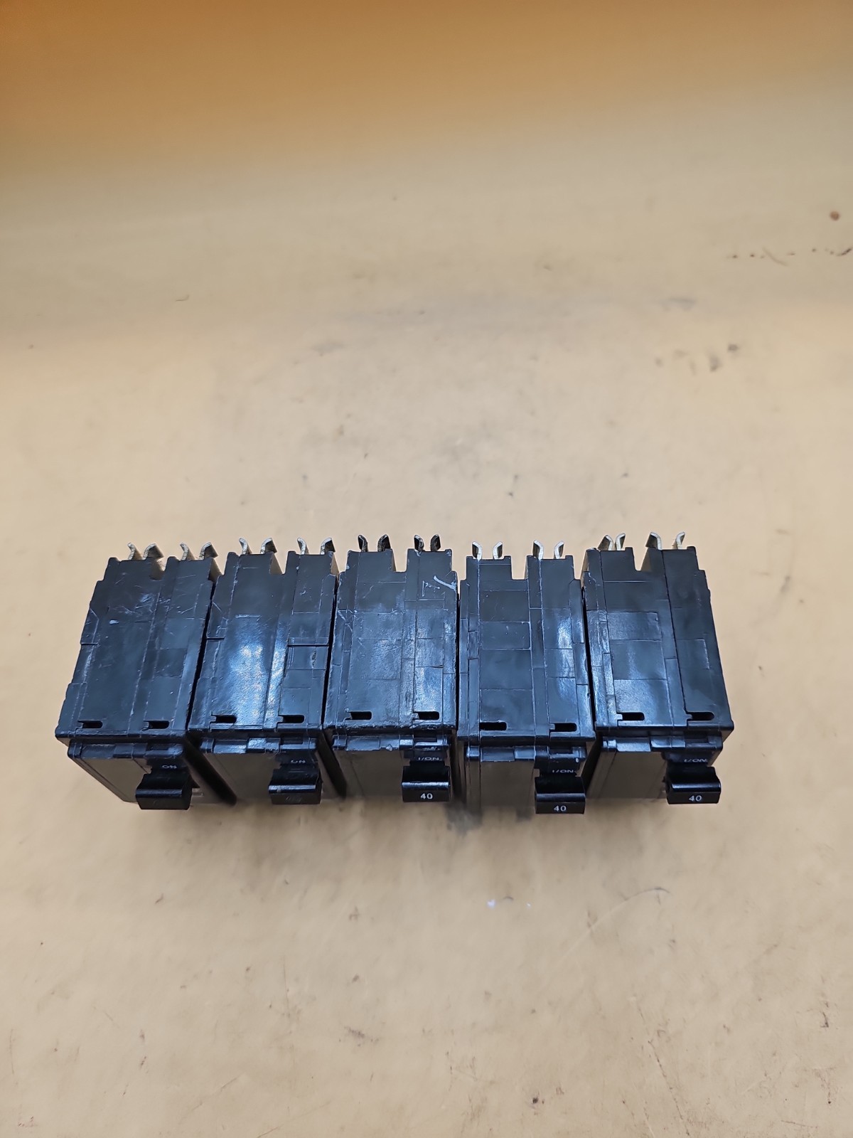 LOT OF 5 Square D QO240 2 Pole 40 Amp Type QO Plug On Circuit Breakers