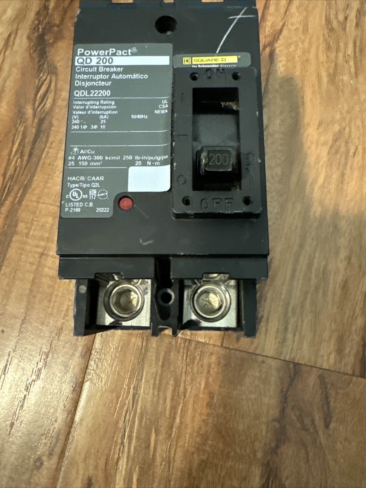 SQUARE D QDL22200 2-P 200A 240V CIRCUIT BREAKER