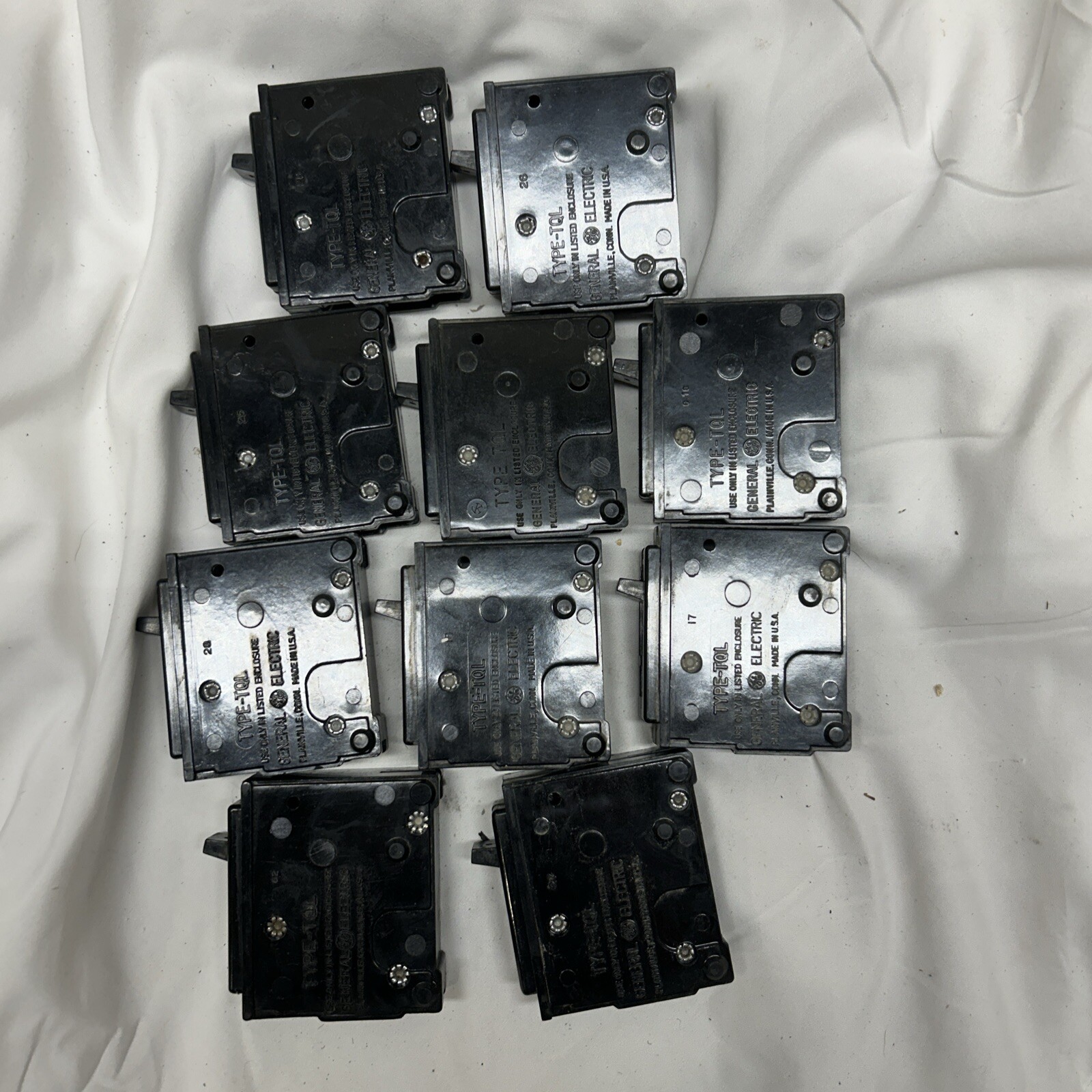 (10-Pack) GE TQL1120 20-Amp 1-Pole TQL-AC Circuit Breaker 20A 1P – Lot of (10)